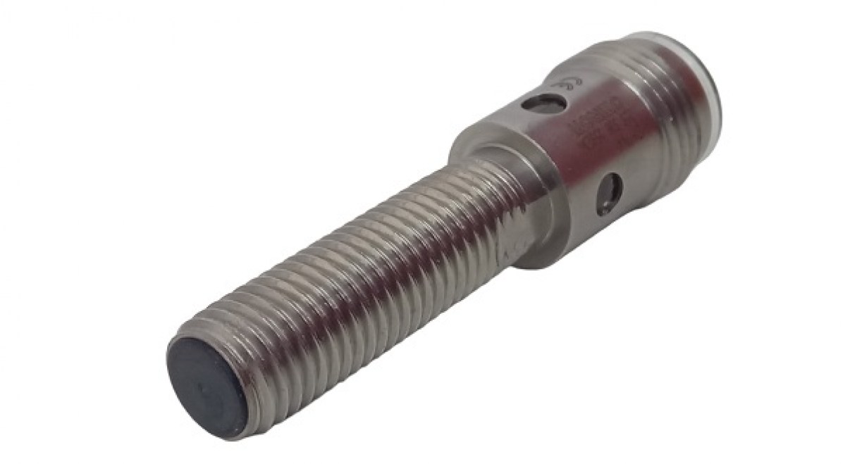 OMRON E2A-S08KS02-M1-B15